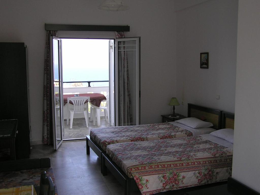 Knossos Aparthotel Pánormos Стая снимка